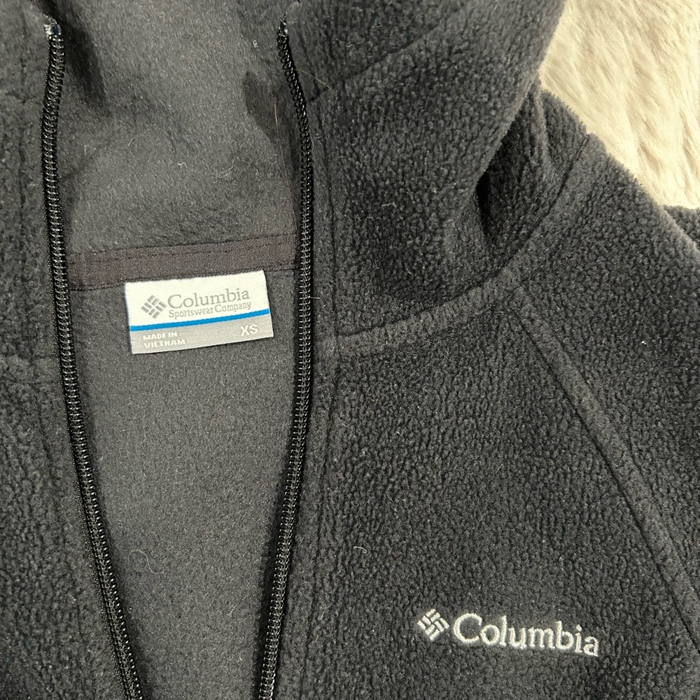 Columbia Black Fleece Vest